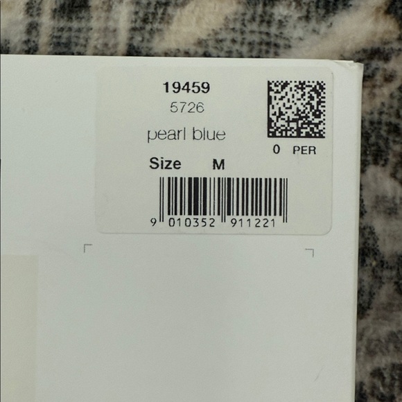 Unworn Wolford Abstract Net Macro Tights - Picture 3 of 3